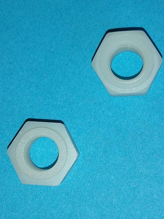 (100 STUKS) M8 ZESKANTMOER ZELFBORGEND NYLON (POLYAMIDE PA 6,6)
