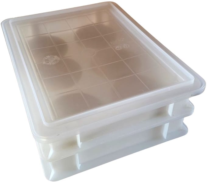 Deegkrat set: 2 x Pizza deegbakken 40x30x7cm wit met 1 transparant deksel