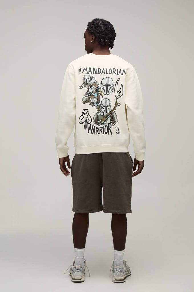 Oversized Sweatshirt Met Mandalorian Warrior Licentieprint | Ecru | Size Medium