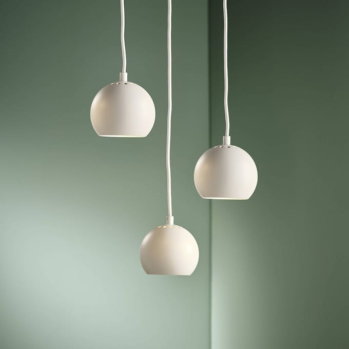 FRANDSEN Hanglamp Ball, wit mat, Ø 12 cm