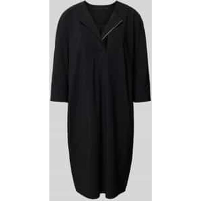 Knielange jurk met V-hals, model 'JUlE'