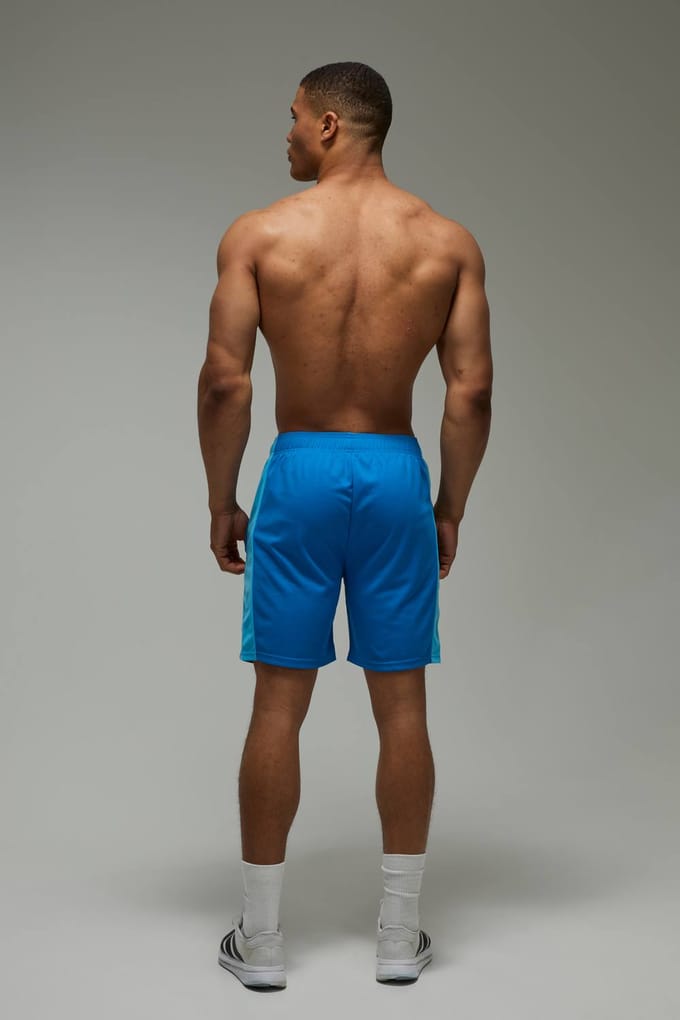 Man Active Colour Block Zip Pocket 7inch Basic Training Short | Blue | Size Medium