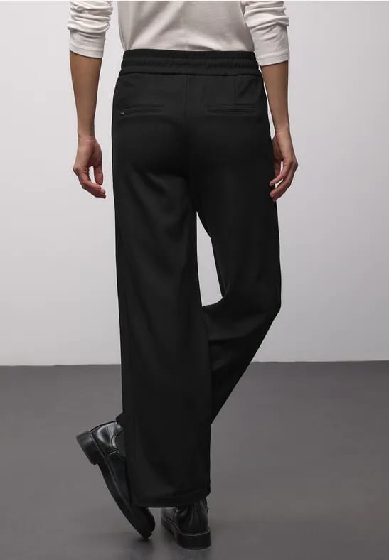 Broek met rechte pijpen en tape