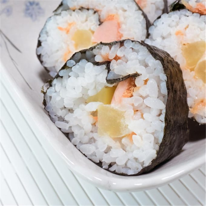 Machine à Maki Sushi Antiadhésive en Plastique PP Tapis Roulant Outil de Déjeuner de Pique-nique Lavable Réutilisable white