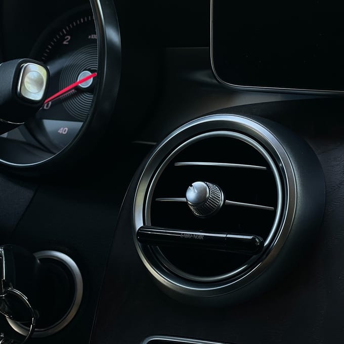 LABO-NOIR Collection · Car diffuser [Black] | Auto parfum voor eigen parfum | Herbruikbaar | Luxe uitstraling