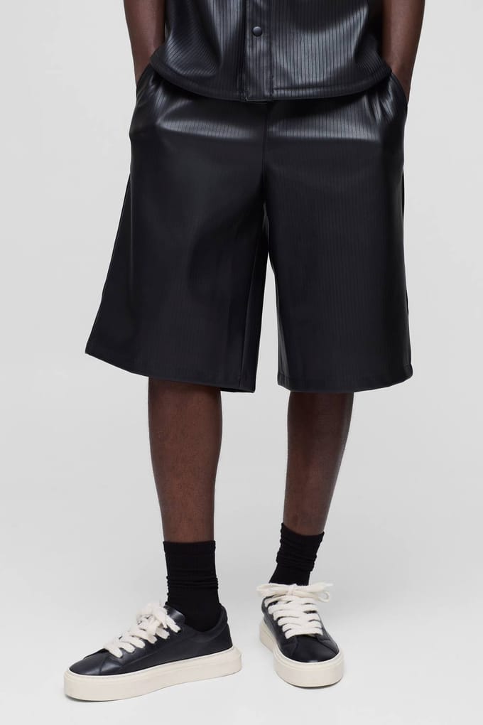Elasticated Waist Embossed PU Jorts | Black | Size Medium