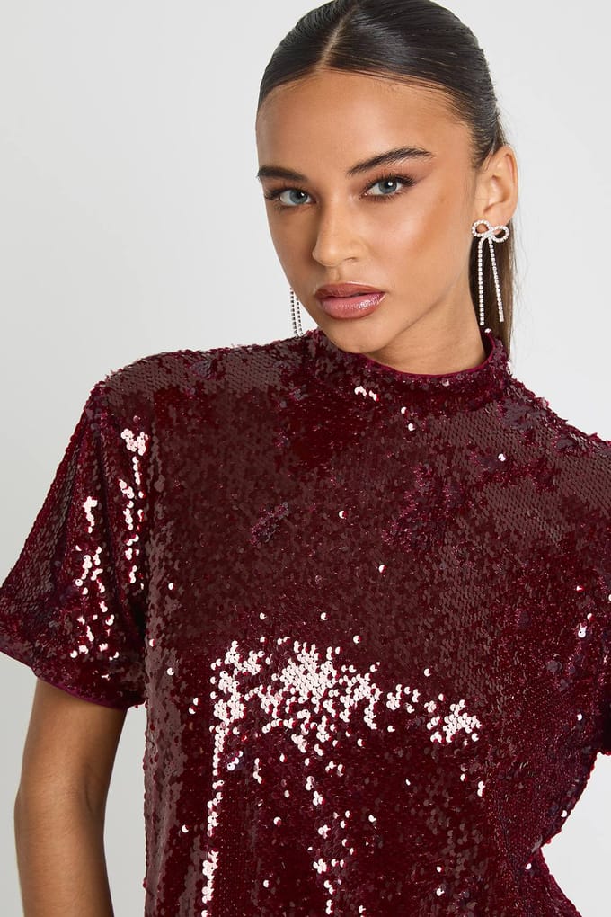 boohoo Dames Pailletten Schoudervulling Boxy T-shirt | Wijn | Maat: 34
