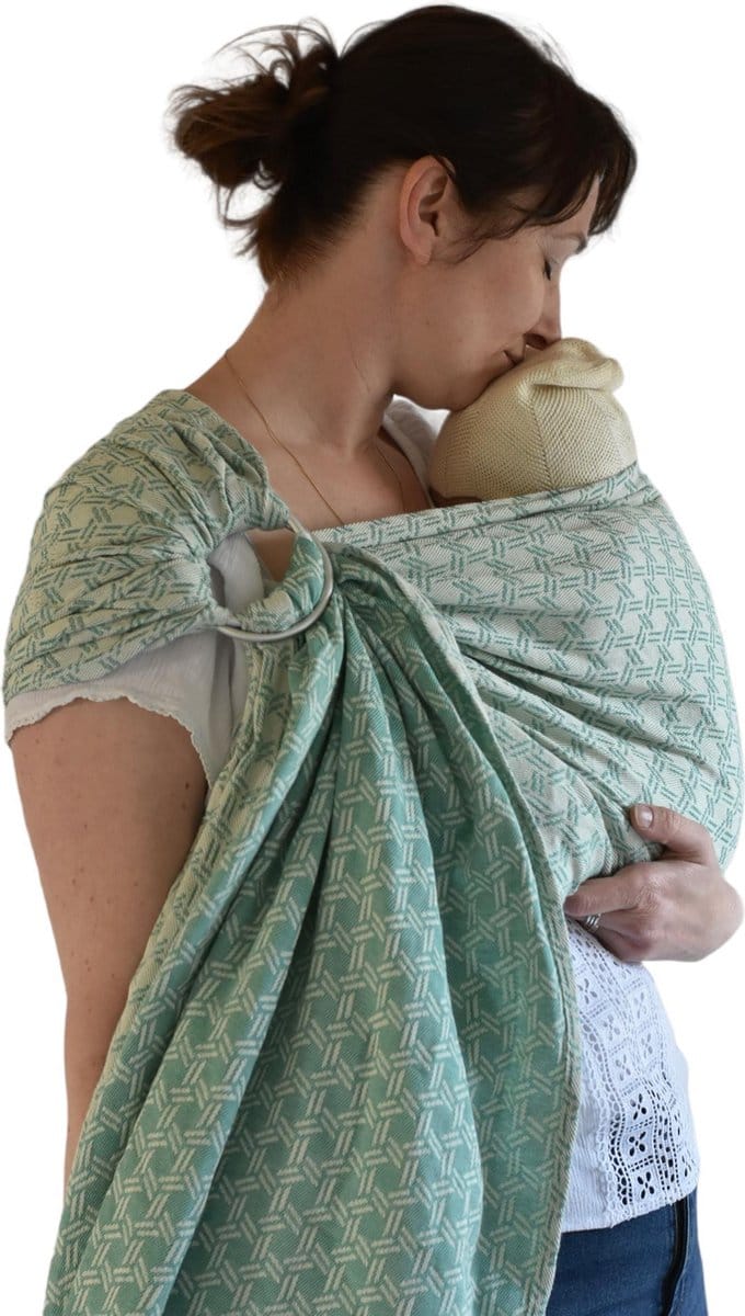 Yaro Basket Emerald Ring Sling
