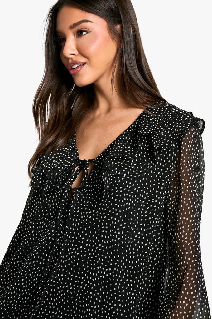 boohoo Dames Polkadot Ruffle Shift Mini-jurk | Black | Maat: 10