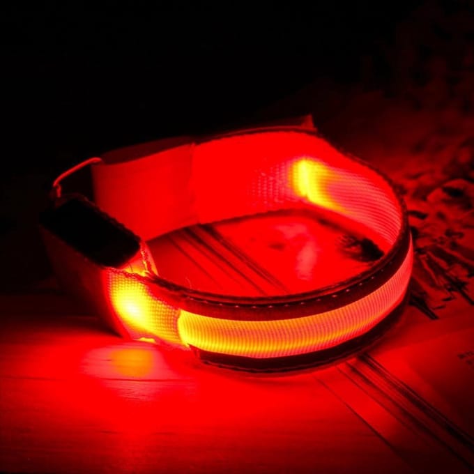 *** 1 stuk Reflecterende Hardloop Verlichting - Hardloop Fiets Sport Armband Met LED Lampjes - Veilig over straat - van Heble® ***