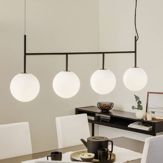 Audo Copenhagen Audo LED hanglamp TR Bulb, 4-lichts, zwart/opaal, glas