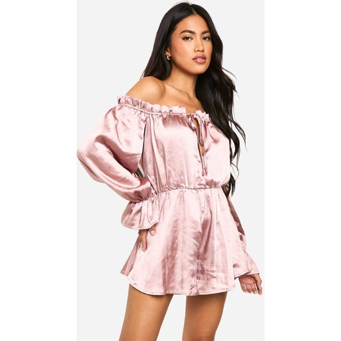 boohoo Dames Bardot Gerafelde Satijnen Playsuit | Blush | Maat: 12