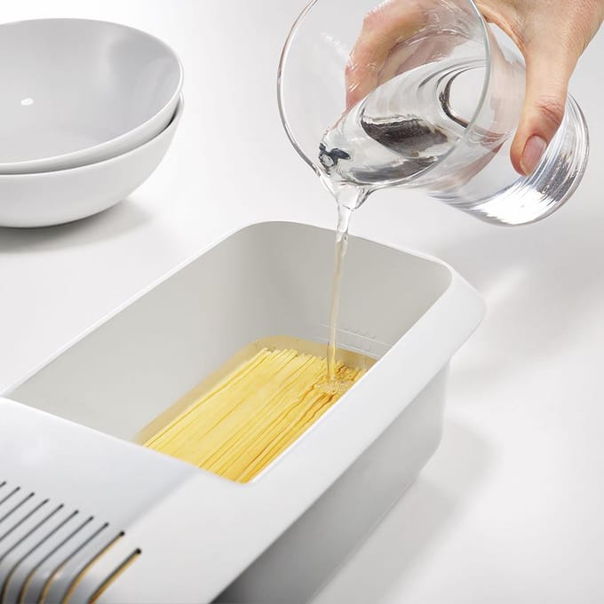 Cuiseur à pâtes micro-ondes avec passoire, résistant à la chaleur, cuiseur à spaghettis brown