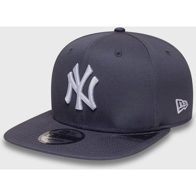 LEAGUE ESS 9FIFTY OF NEW YORK YANKEES