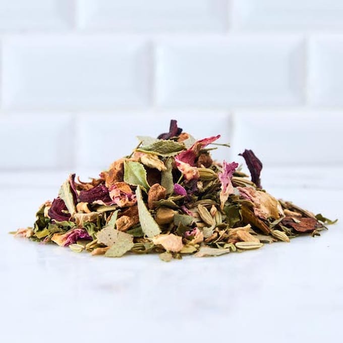 Eucalyptus Elixer – Kruidenthee | Eucalyptus, Venkel, Gember, Appel, Hibiscus | 50g Losse Thee