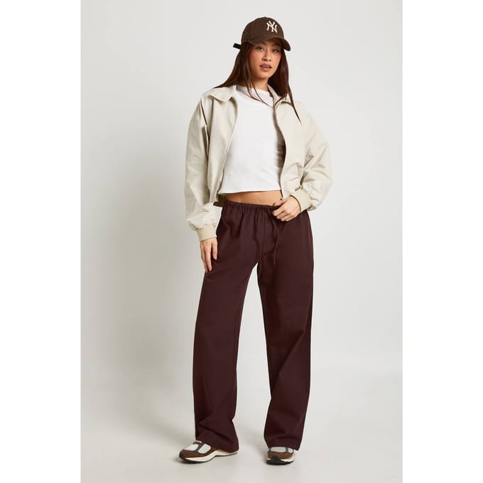 boohoo Dames Lange Chambray Wijde Broek met Trekkoord | Chocoladebruin | Maat: 34