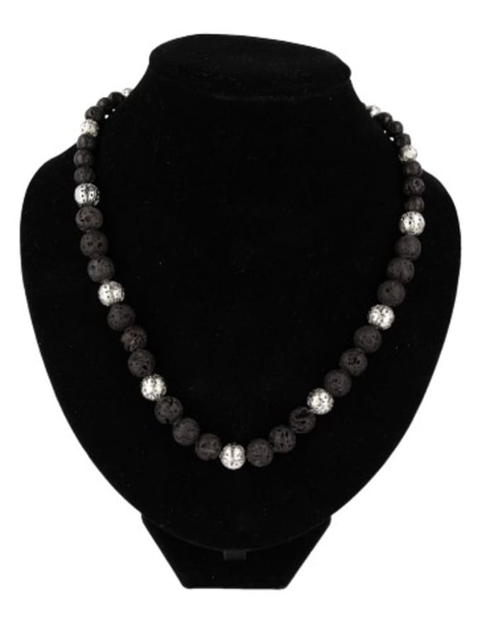 Lavasteen ketting 10 mm met tussenkraal