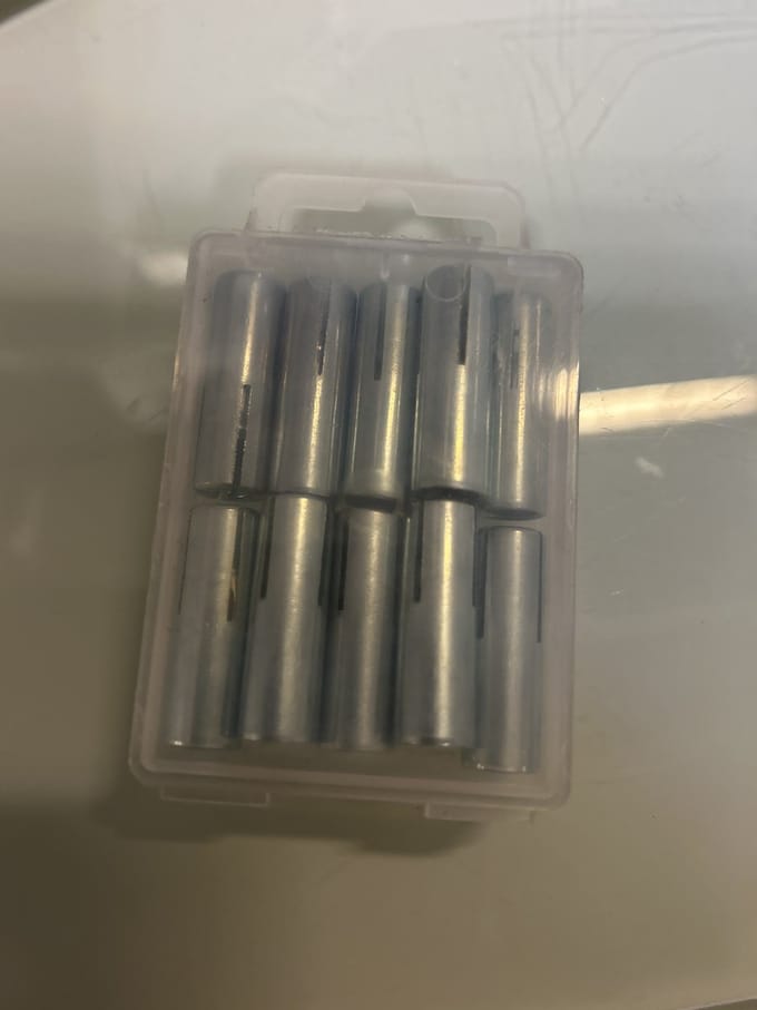 stalen inslag patent plug verzinkt m6. Deltafix. 10stuks