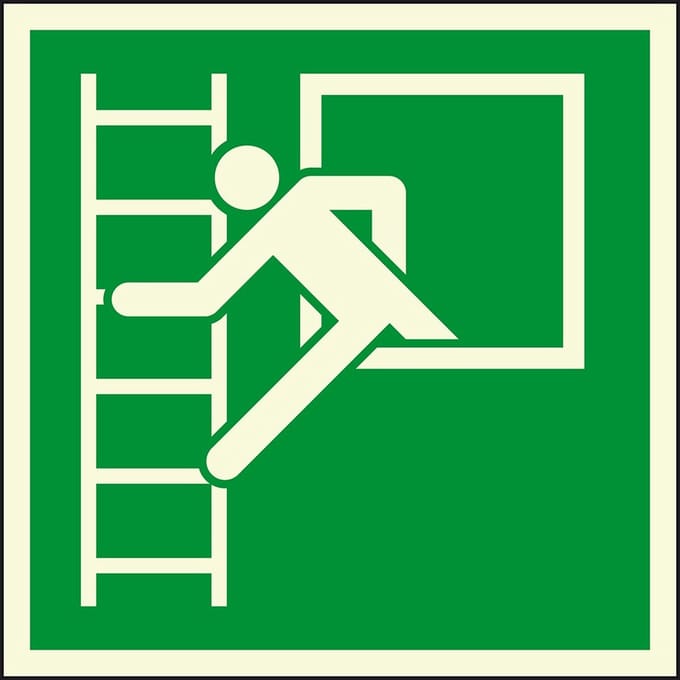 Extra lichtgevende noodraam met vluchtladder sticker 200 x 200 mm