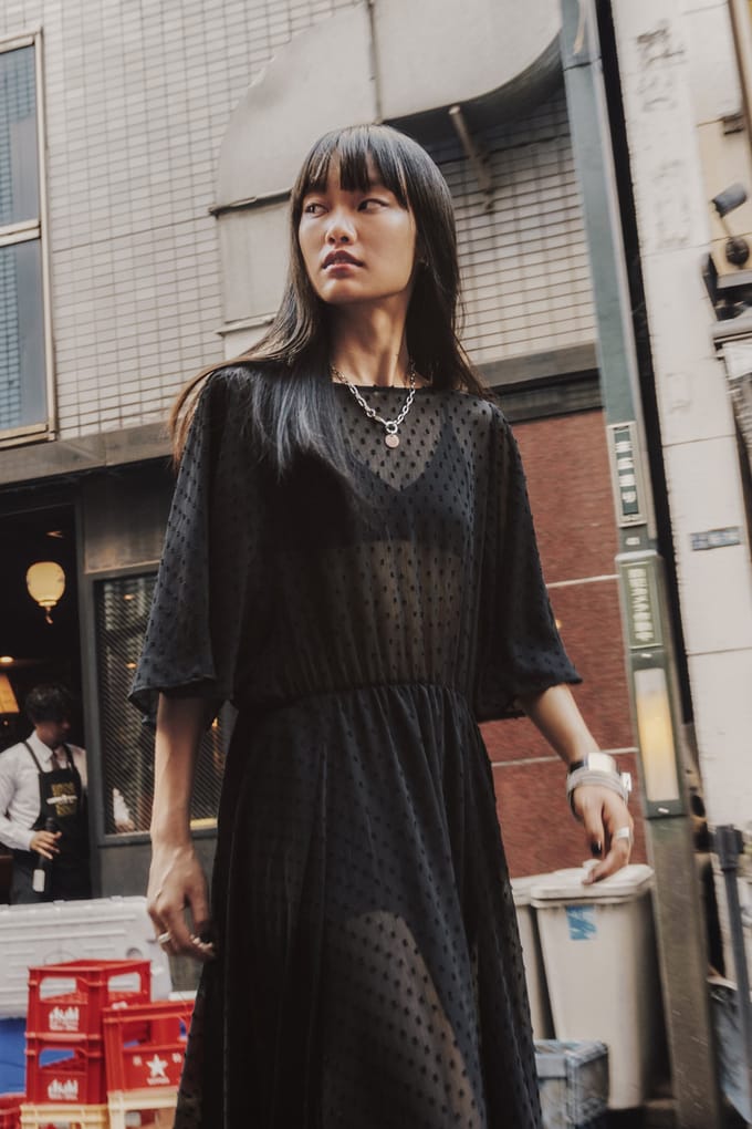 Mikuta The Black Long Ruffle Dress Maat: XL | Maxi Jurken Outlet | Dames | Zwart