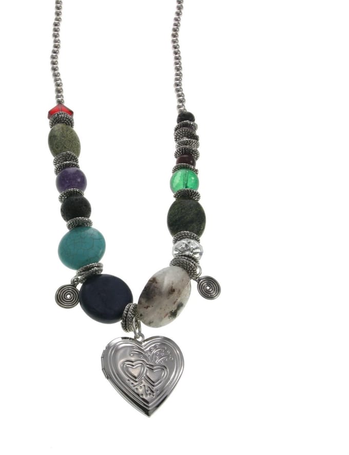 Behave - Ketting met stenen kralen en hartmedaillon - Boho statement