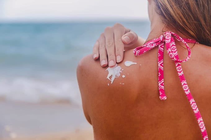 Hawaiian Tropic | Glowing Protection Lotion SPF 50 180 ml