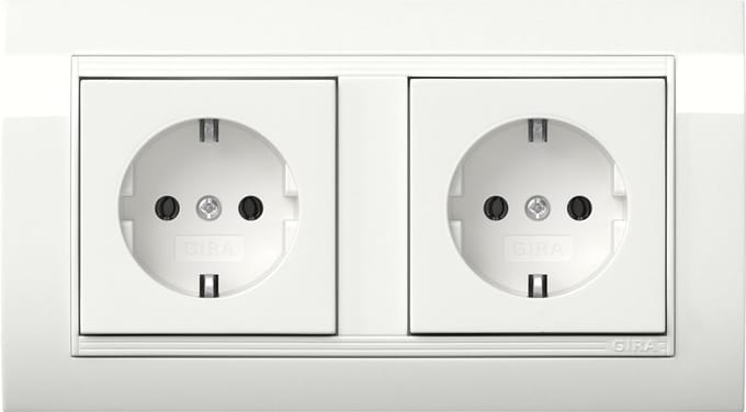 Gira Standaard 55 Dubbele SCHUKO Stopcontact Met Frame Puur Wit - 4921023