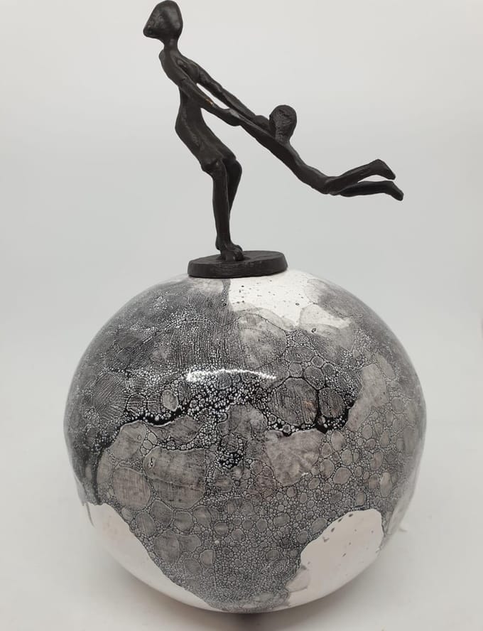 Sculptuur Moederlijke kracht ervaren groot