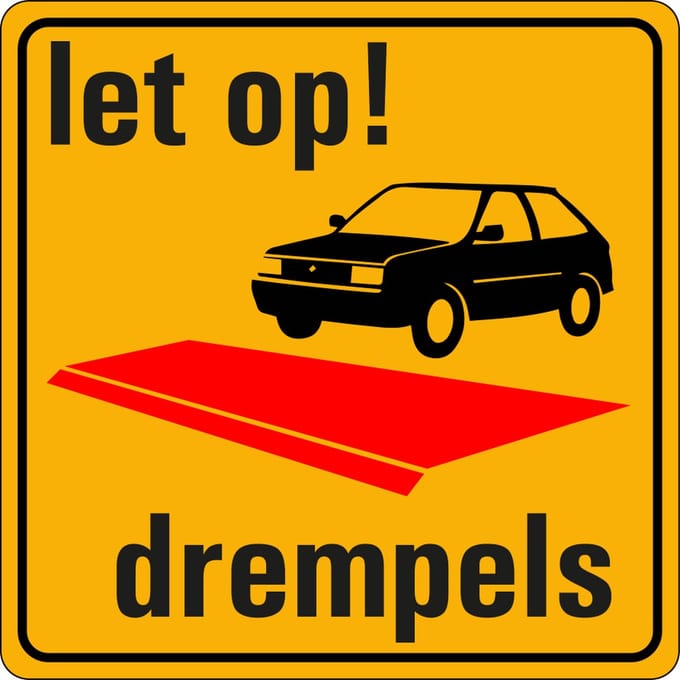Let op drempels sticker 50 x 50 mm - 10 stuks per kaart