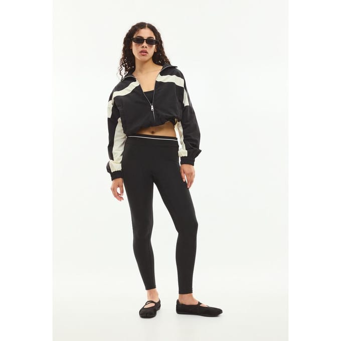 Stradivarius Technisch windjack  Zwart XS