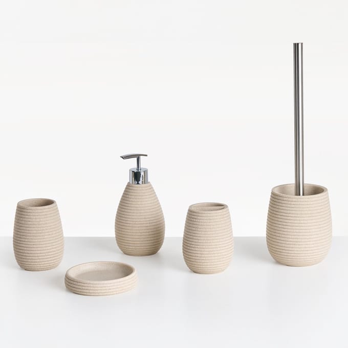 QUILA - Badkameraccessoireset - Lichtbeige - Polyresin