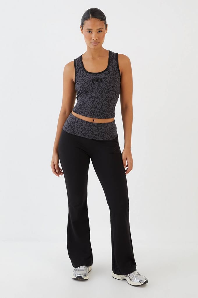 Dames Dsgn Studio Leopard Omslag Flared Legging | Zwart | Maat: Medium