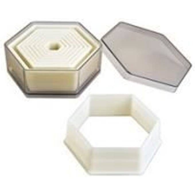 Ibili 784204 Lot de 9 emporte-pièces Hexagone Lisse