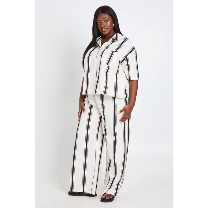 boohoo Dames Plus Linnen Gestreepte Wijde Broek | Maat: 44