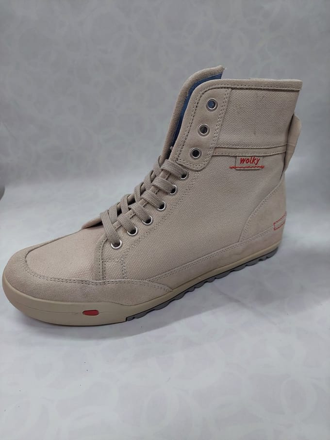 WOLKY 0250 / Dynamic / halfhoge veterschoenen / offwit / maat 43