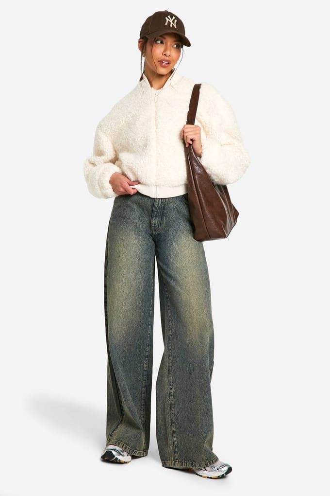 boohoo Dames Nepbont Bomberjack | White | Maat: 14