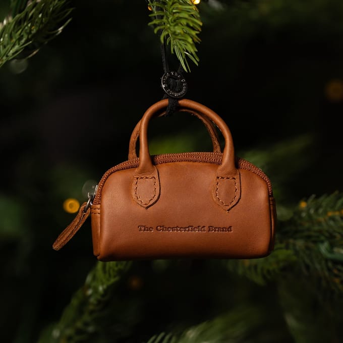 The Chesterfield Brand Mini Weekender (€14,95)