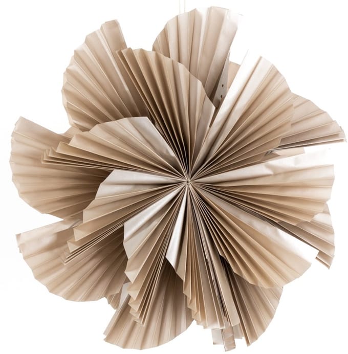 Papieren kerstster waves 60cm taupe met pendel