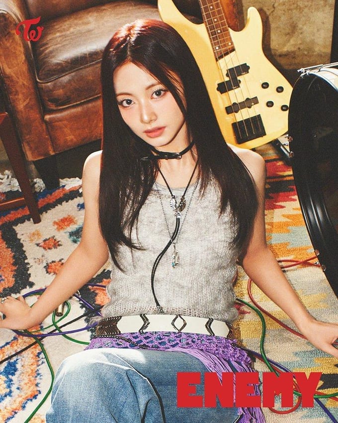 (Voorafgaande bestelling)TWICE 6e Japanse Album - ENEMY (Solo-editie) Tzuyu