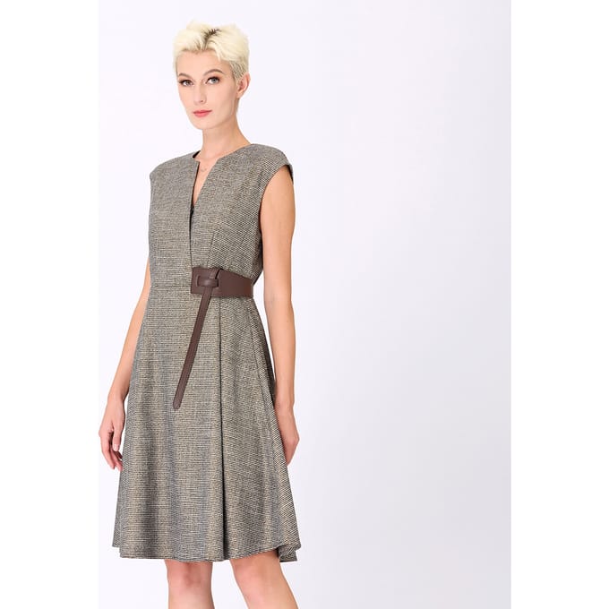 Trapeze -jurk met kruiseffect