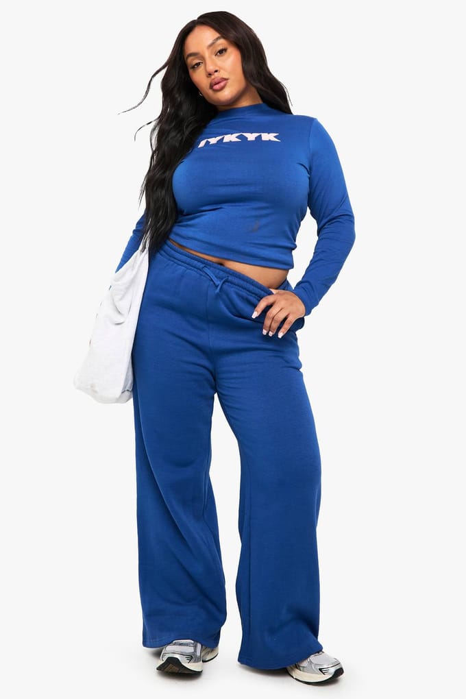 boohoo Dames PLUS IYKYK AANGEPASTE LANGMOUWIGE TOP | Blauw | Maat: 46