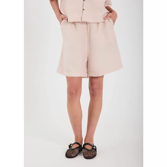 Damesshort Norr Lineo