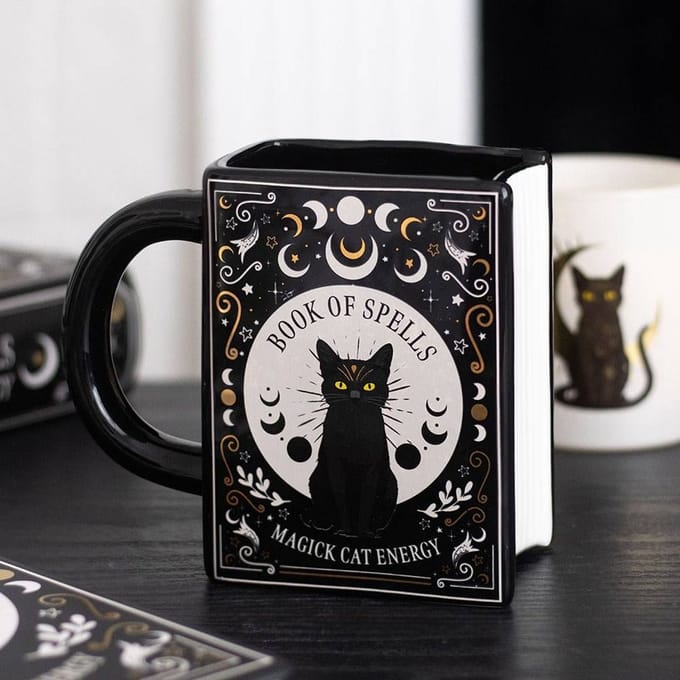Something Different - Black Cat Magick Book of Spells Book Shaped Mok/beker - Zwart