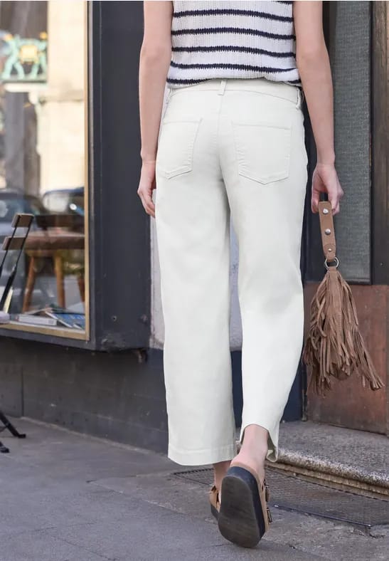 Mid Waist broek met wijde pijpen in casual pasvorm