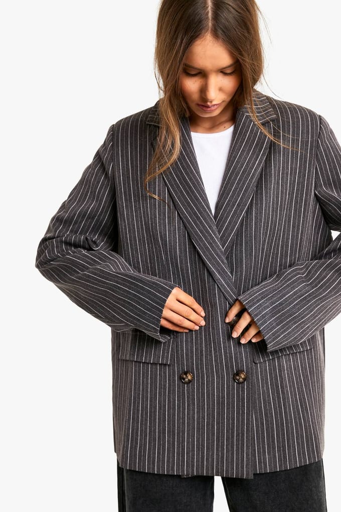 boohoo Dames Pinstripe Oversized Dubbelgeknoopte Blazer | Charcoal | Maat: 8