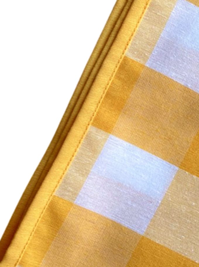 Tafelkleed Geel-Wit Geruit – 45x145 cm - Brabants Bont 4x4 cm – Katoen/Polyester