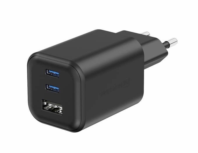 Swissten 65W 2x USB-C & USB-A Reisoplader - 22071410 - Zwart