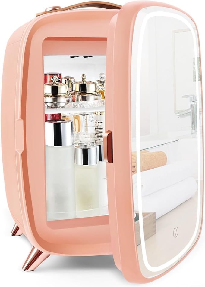 Draagbare Mini Koelkast Met LED Verlichting Voor Cosmetica