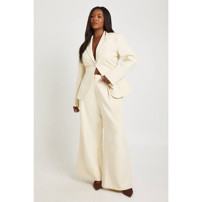 boohoo Dames Plus Getailleerde Wijde Pijpenbroek | Creme | Maat: 48