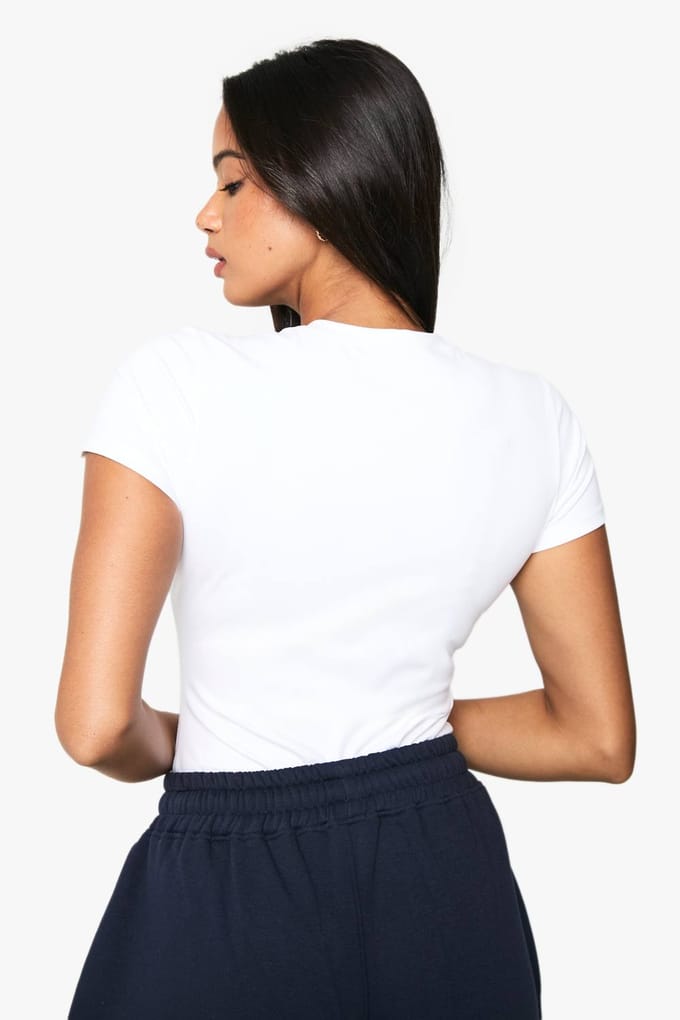 boohoo Dames Peached Sculpt Short Sleeve Bodysuit | Wit | Maat: 34